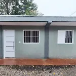 Moderna, Sofisticada, Aconchegante E Funcional!